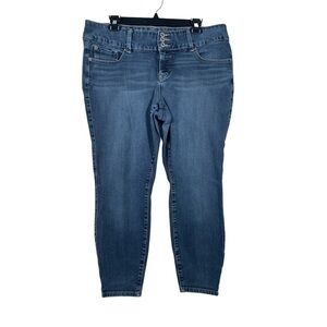 Plus Size Torrid Blue Denim Ankle Jeans Size 16R #5824